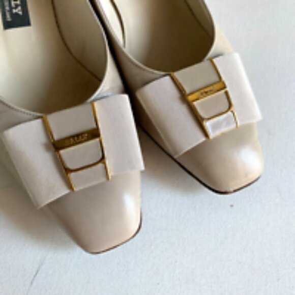 Vintage Bally Switzerland Bow Detail Low Heel Leather Loafers 6.5 Extra Wide. - Picture 5 of 13